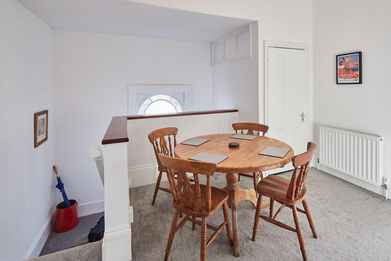 Beautiful Sea View Apartment In St Leonards On Sea 외부 사진